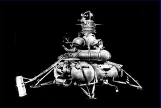 Illustration for article titled 40 Years Ago, Robots Started Doing Our Dirty Work For Us In Space